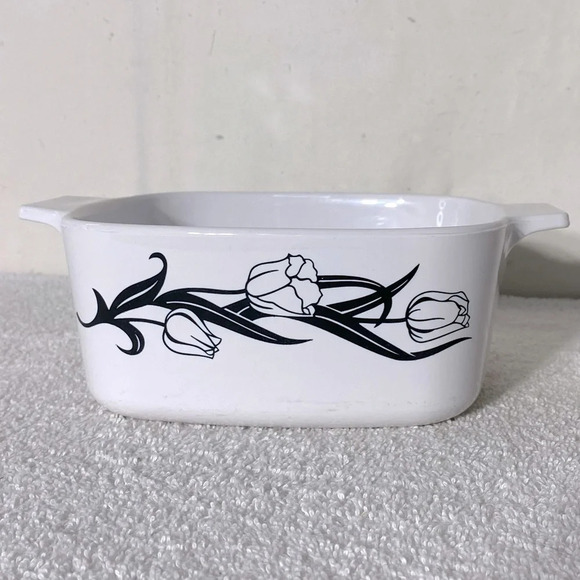 Vintage Corningware Lyrics Black Tulip Print Casserole Dish A-1.5-L USA - Picture 4 of 13